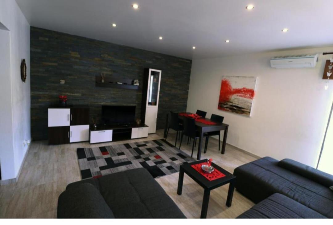 Apartamento Carmix 波尔蒂芒 外观 照片